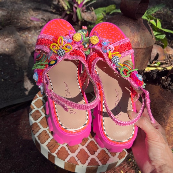 Betsey Johnson Greysen Pink and Red Platform Sandals Like New - Picture 2 of 11